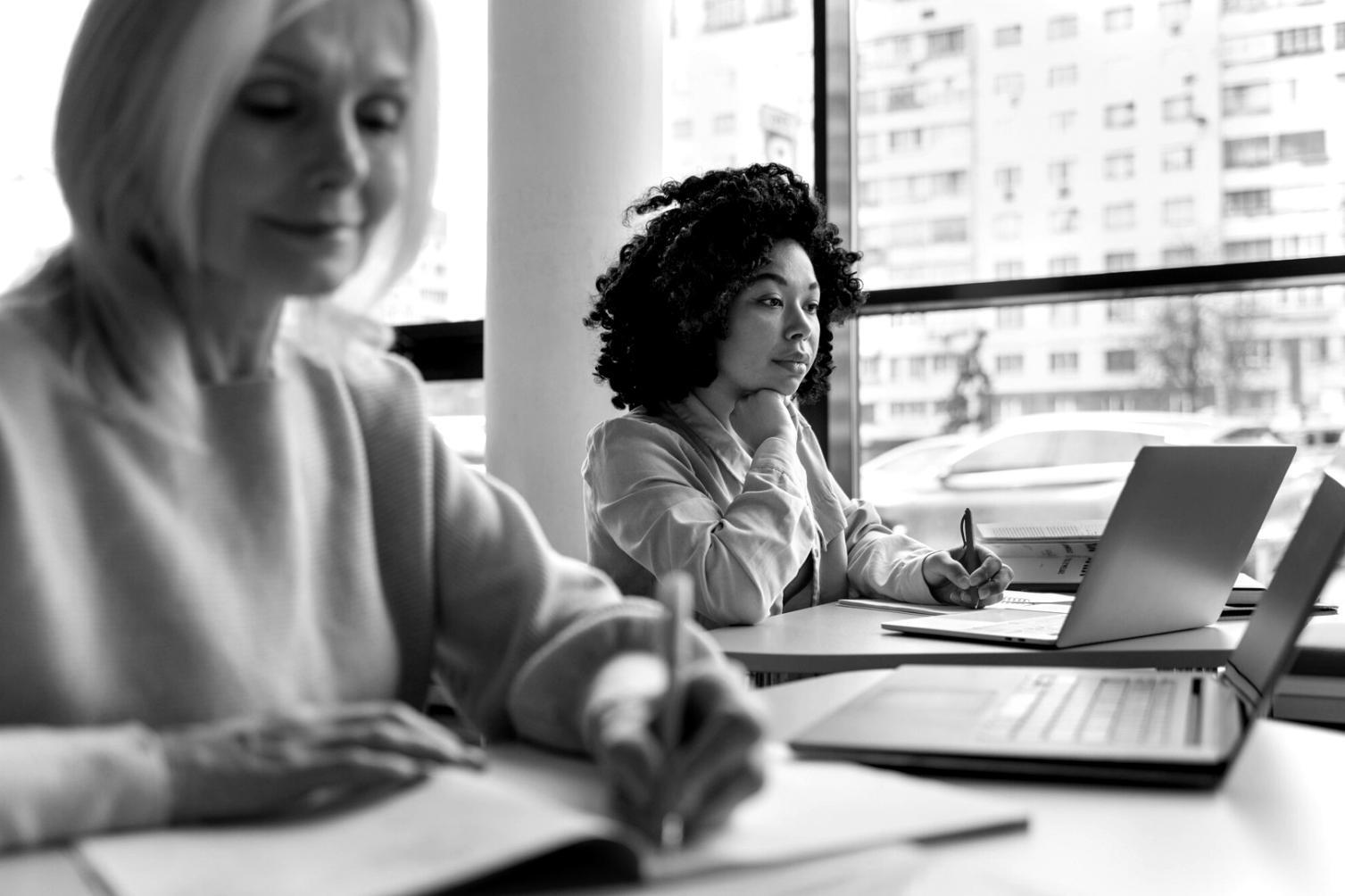 Environnement d'analyse financière professionnel